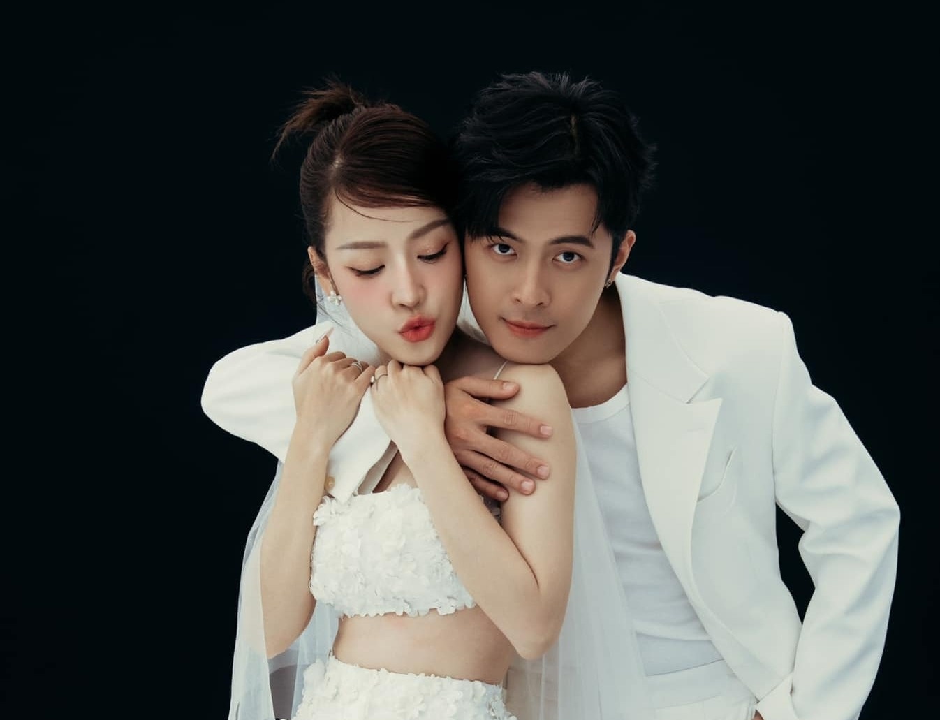 Puka mang thai hinh anh