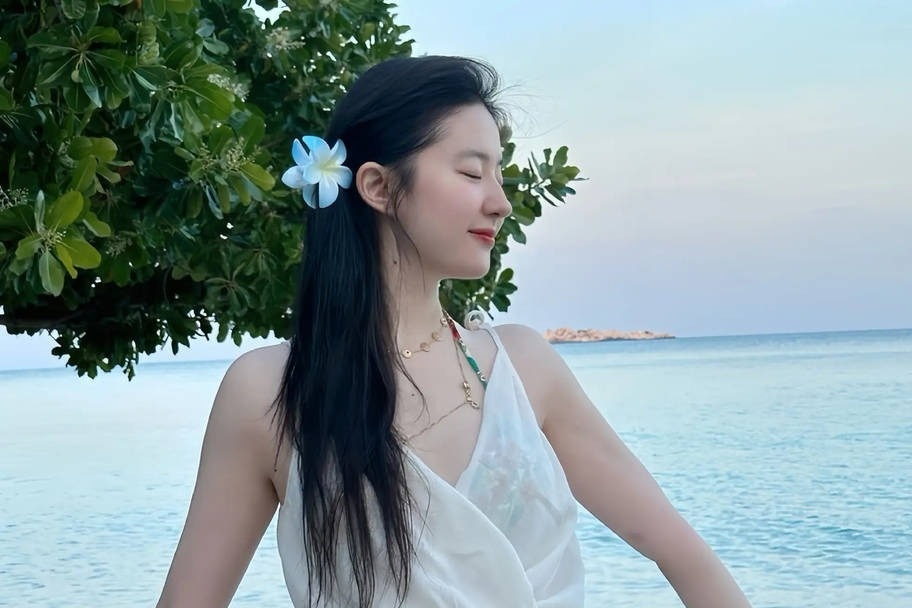 Anh doi thuong gay sot cua Luu Diec Phi hinh anh