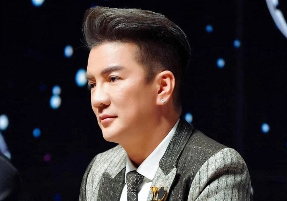 Dam Vinh Hung van hat o My, lieu co vi pham quy dinh 'cam dien'? hinh anh