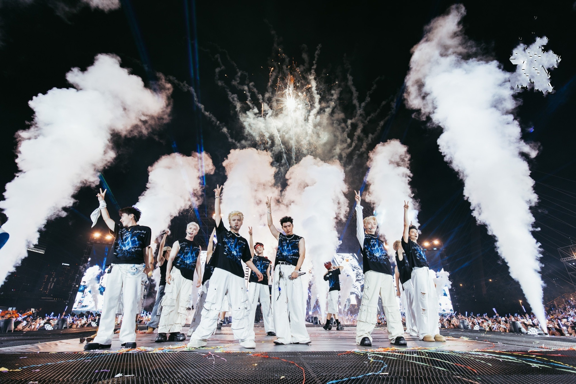 Concert Anh trai vượt ngàn chông gai