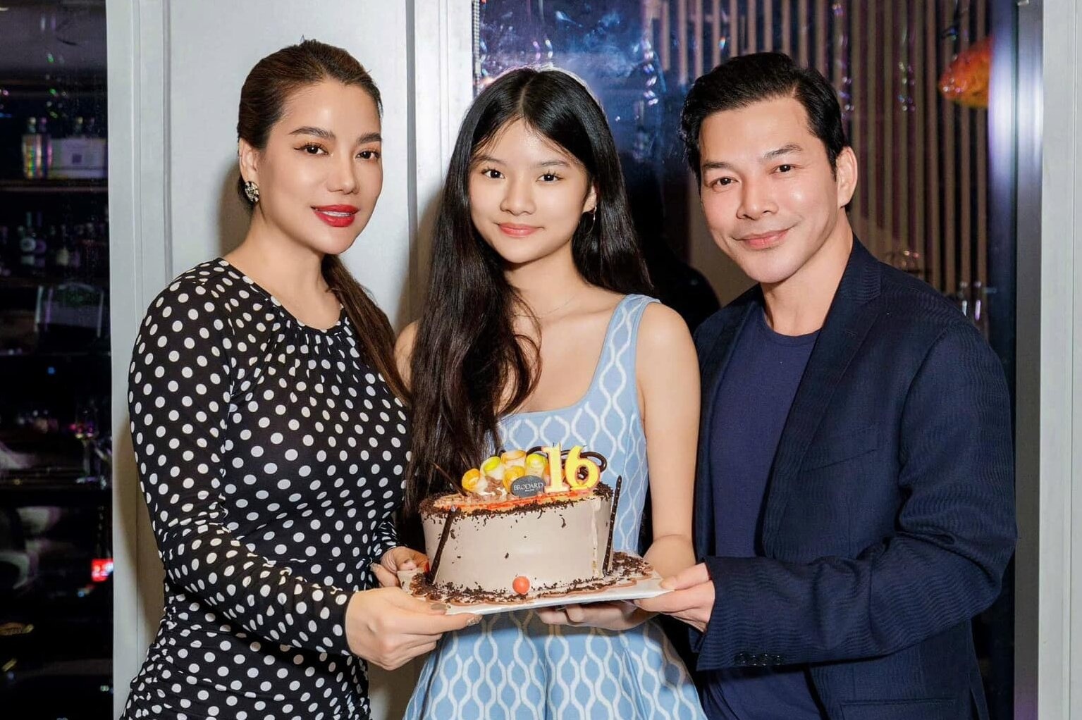 Con gai Truong Ngoc Anh, Tran Bao Son cao noi bat hinh anh