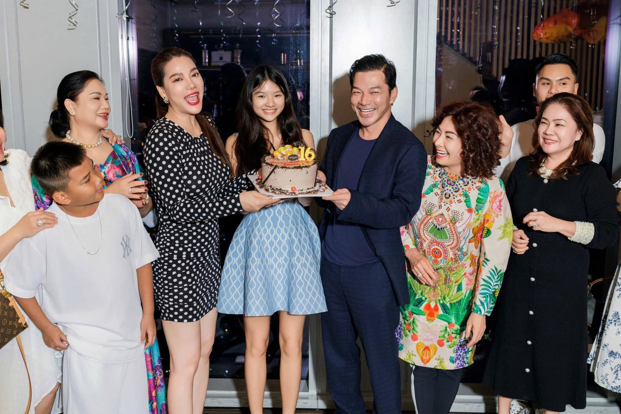 Truong Ngoc Anh anh 1