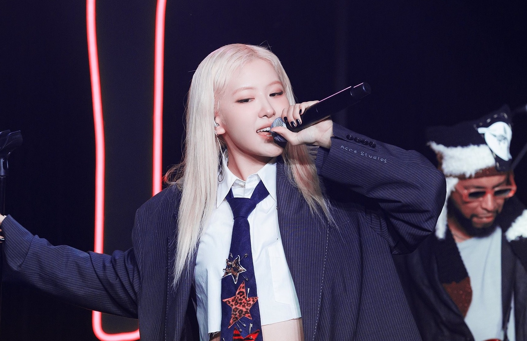 Rose va Bruno Mars gay that vong hinh anh