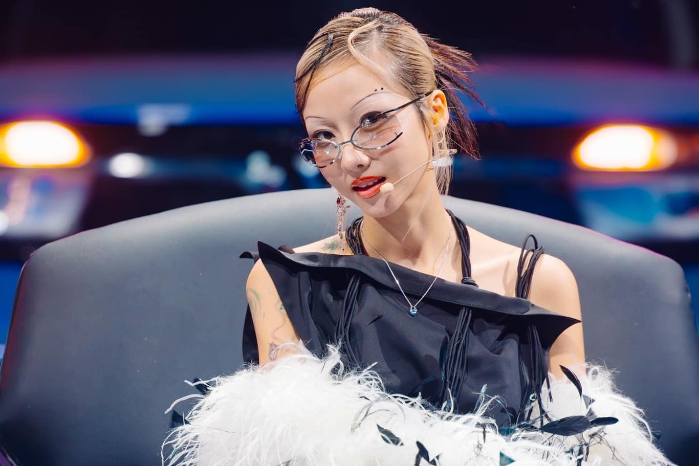 Suboi yeu the trong cuoc dau Rap Viet hinh anh