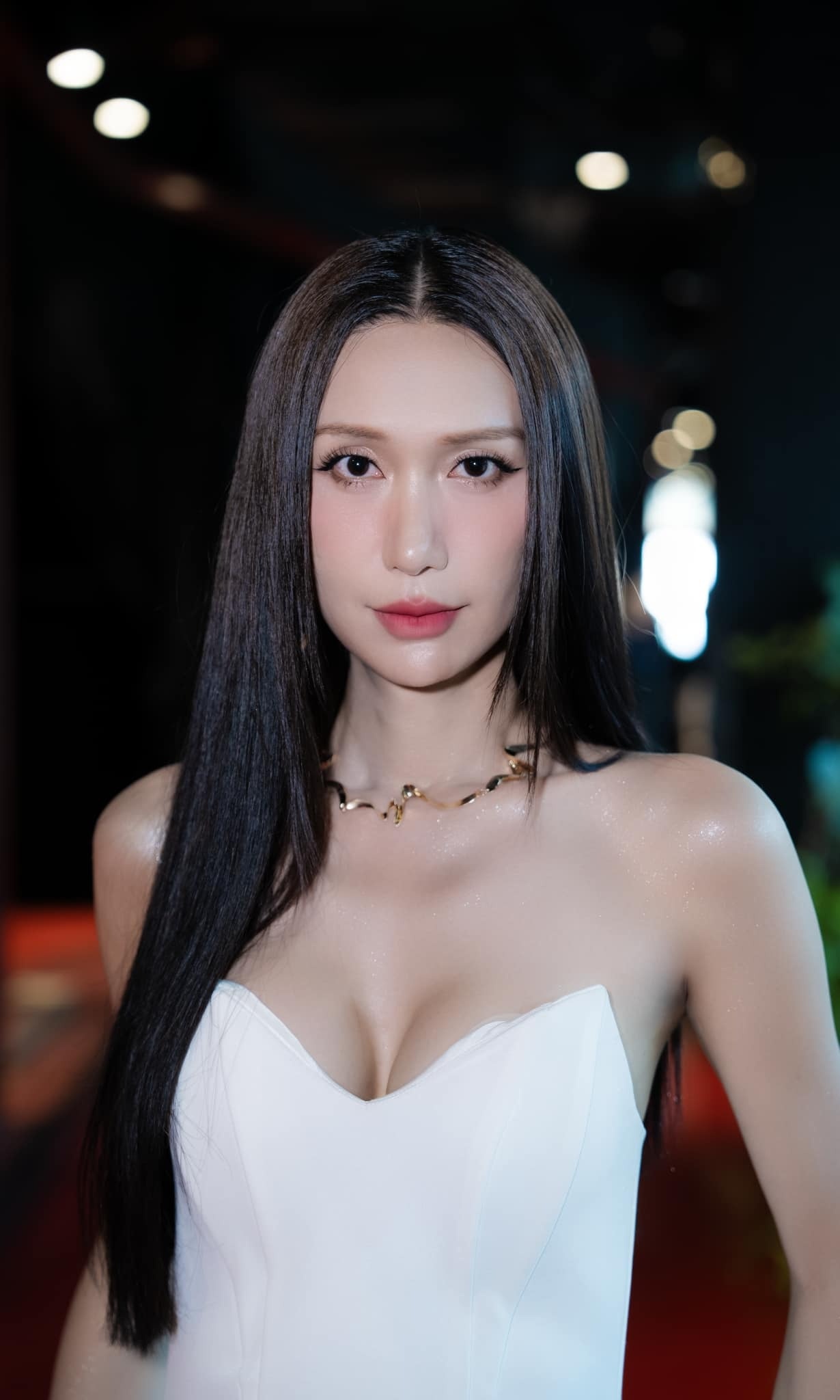 Ca sĩ Lynk Lee