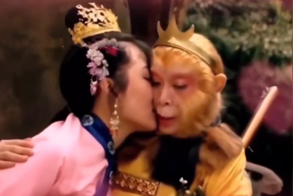 Video 'Ton Ngo Khong hon yeu quai' bi chi trich phan cam hinh anh