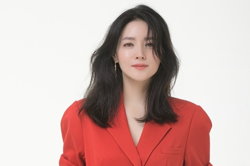 Lee Young Ae thua kien hinh anh