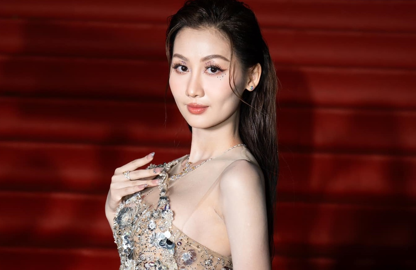 Ly do khien Que Anh bi phan ung hinh anh