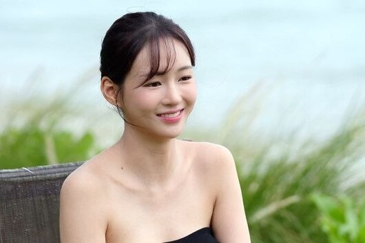 Nguoi choi show hen ho Han co hanh dong gay tranh cai hinh anh