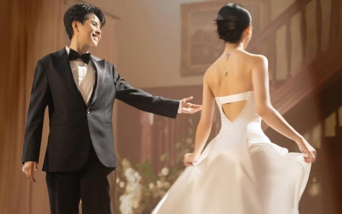 Vu cong Thu Trang mua o le cuoi hinh anh