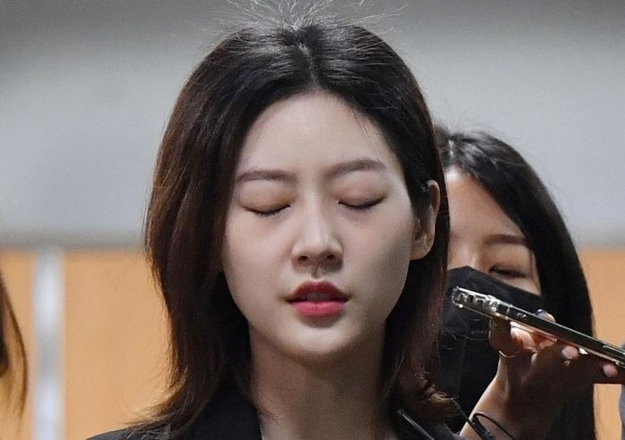 Dieu gi day cac ngoi sao Han toi bi kich hinh anh