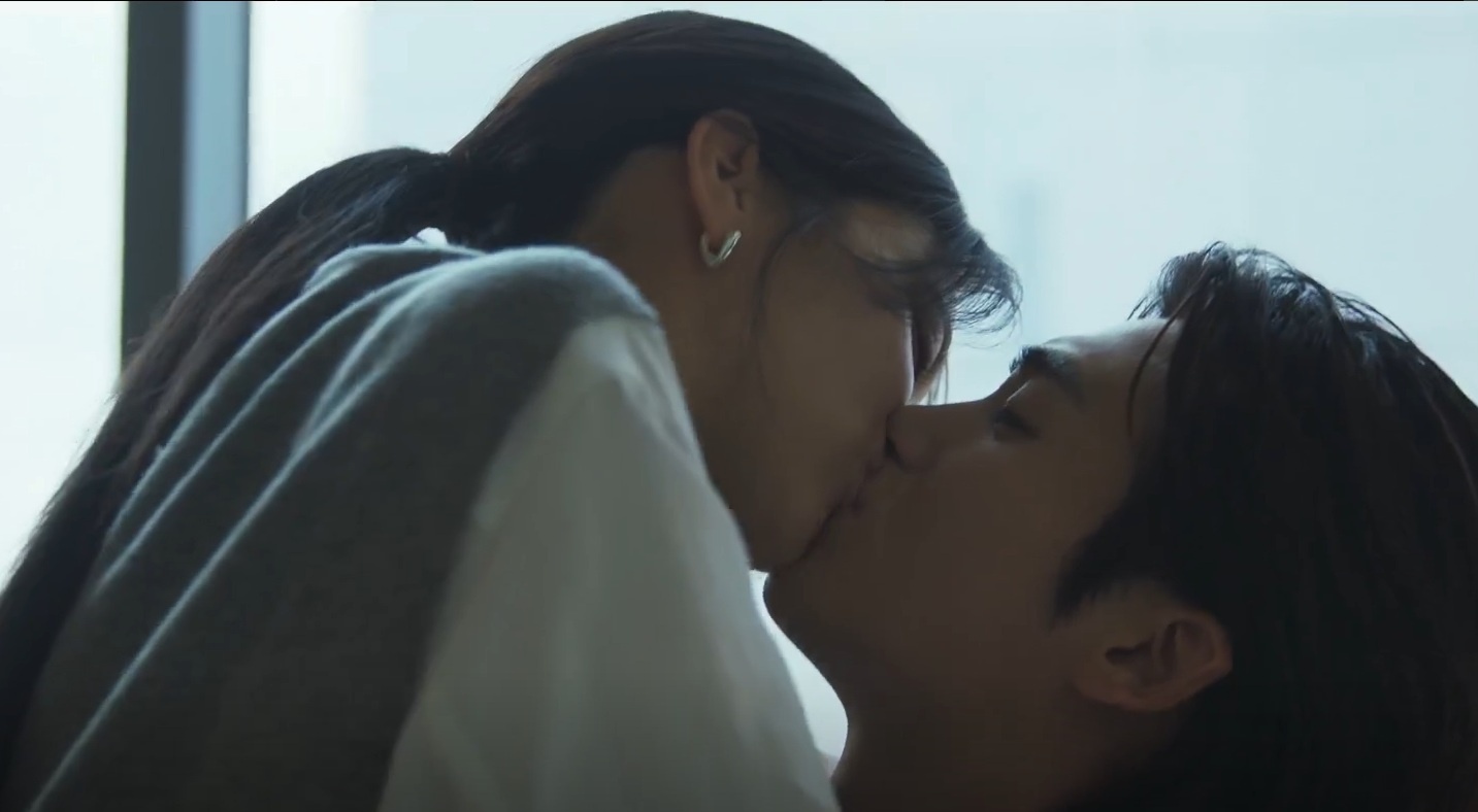 Canh nong phan cam cua nam than Park Hyung Sik hinh anh