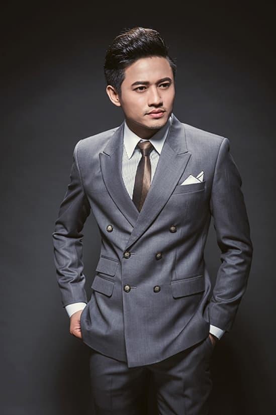 Quý Bình qua đời 