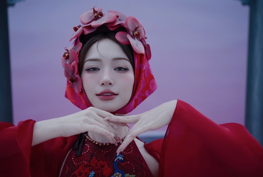 Diem yeu cua 'Bac Bling' hinh anh