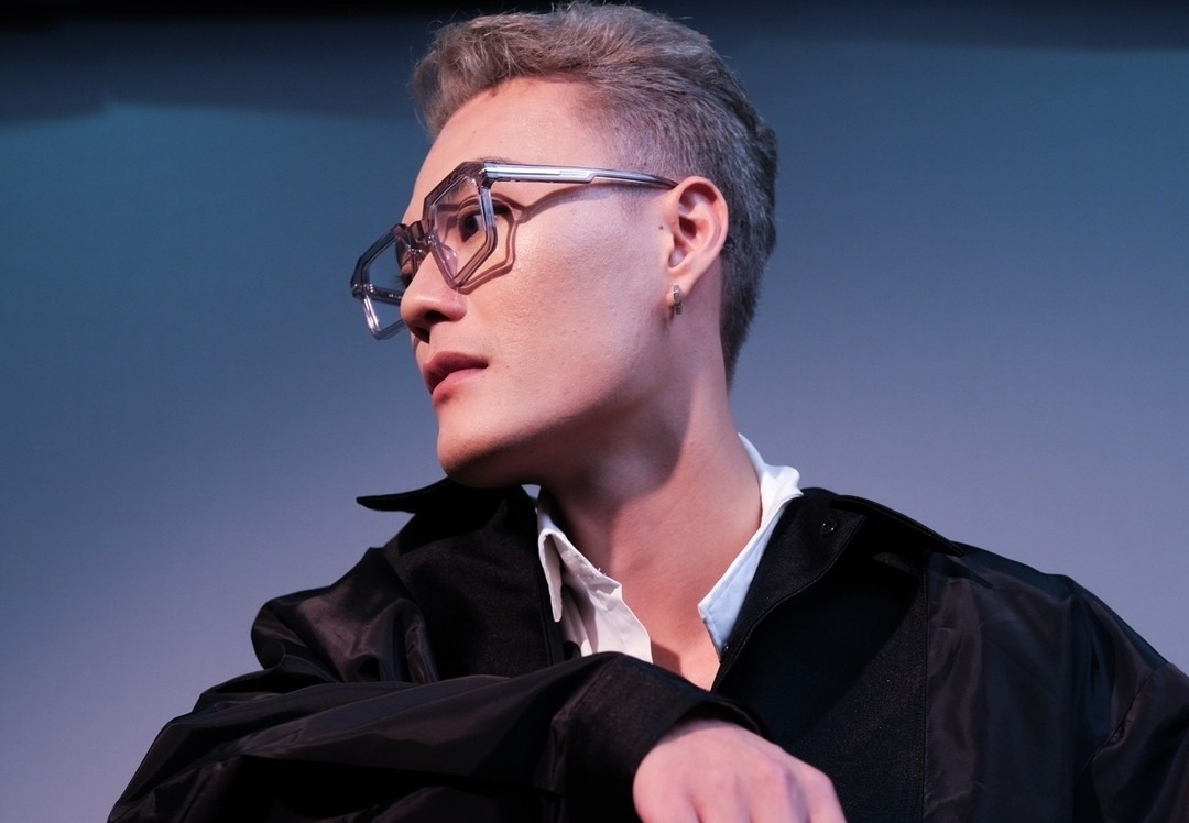 DJ Ximer truoc khi bi dinh chi hoat dong hinh anh