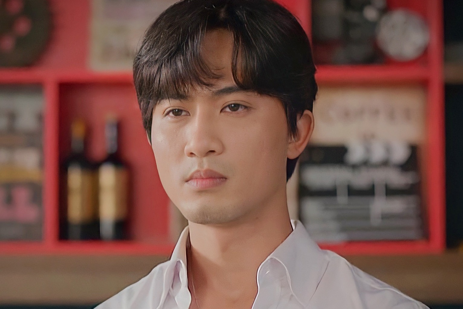 Doan Quoc Dam xin loi hinh anh