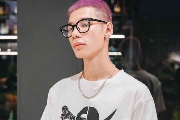 MCK bi dao lai video cu, noi tam ly bat on hinh anh