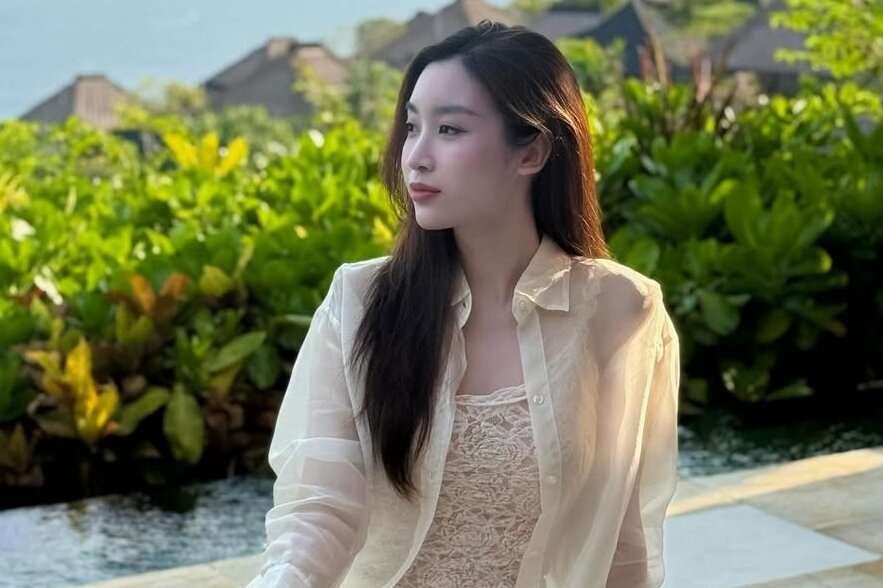 Vo chong Do My Linh di nghi duong o Bali hinh anh