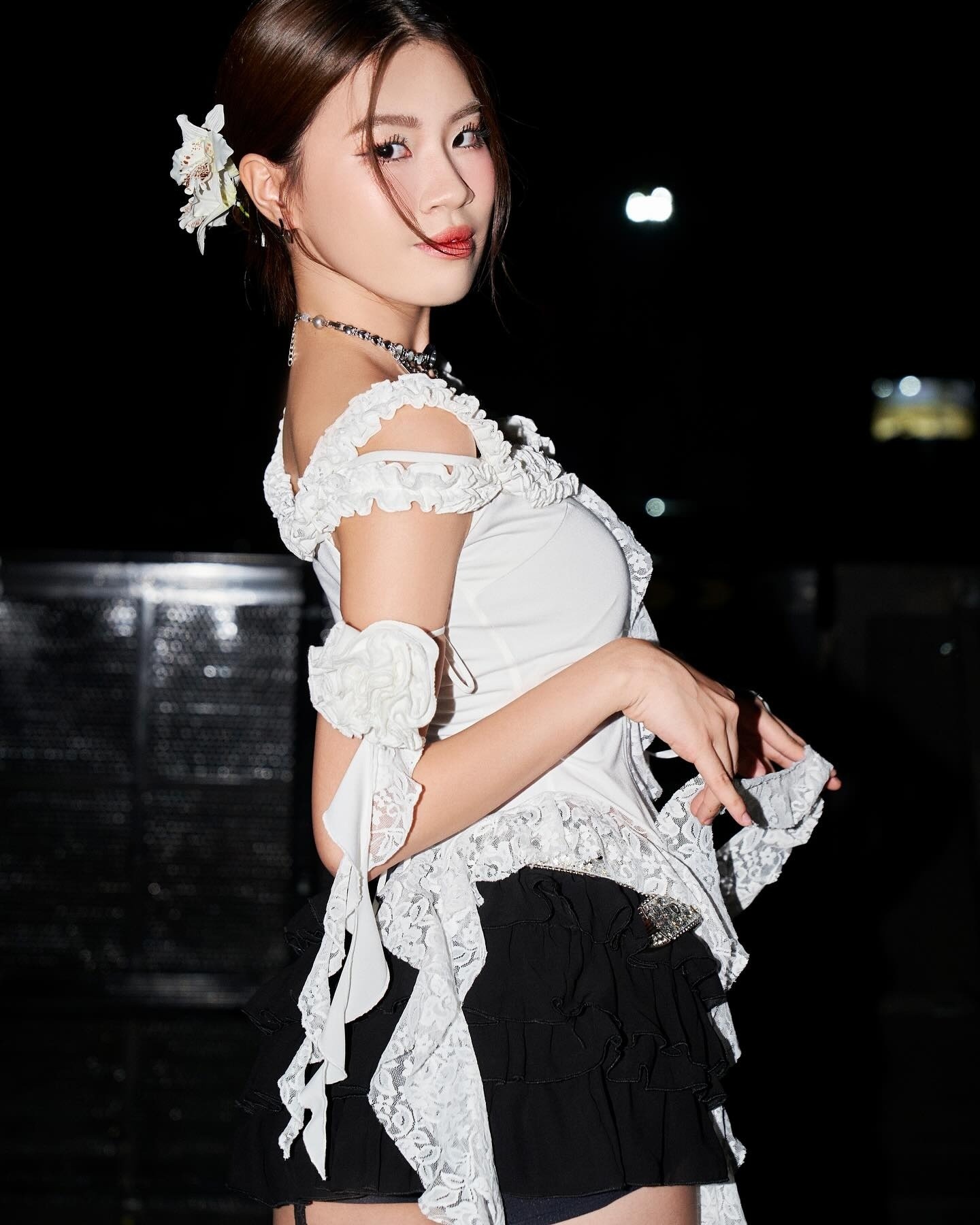 Anh trai “say hi” anh 3