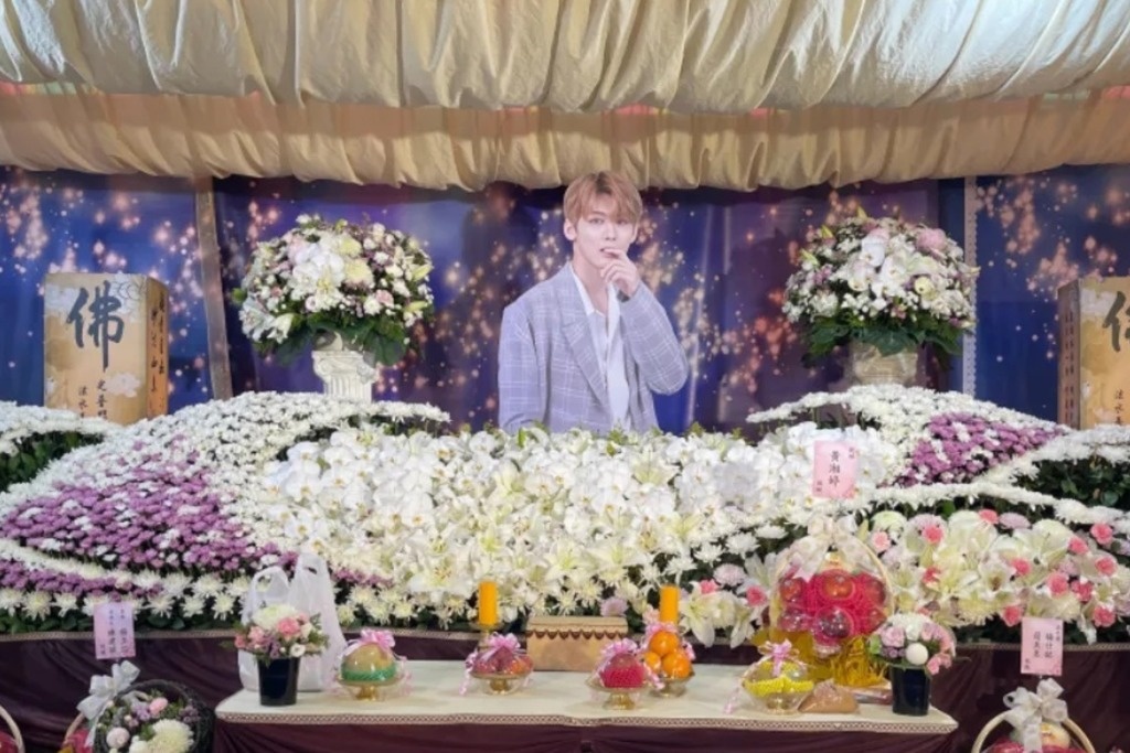 Tang le dien vien Hoang Chinh Kiet hinh anh