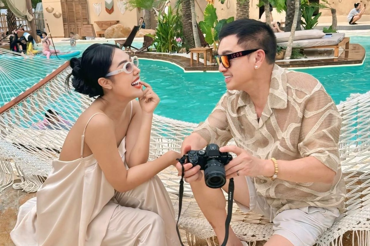 Cuoc song cua Quang Minh va ban gai kem 37 tuoi hinh anh