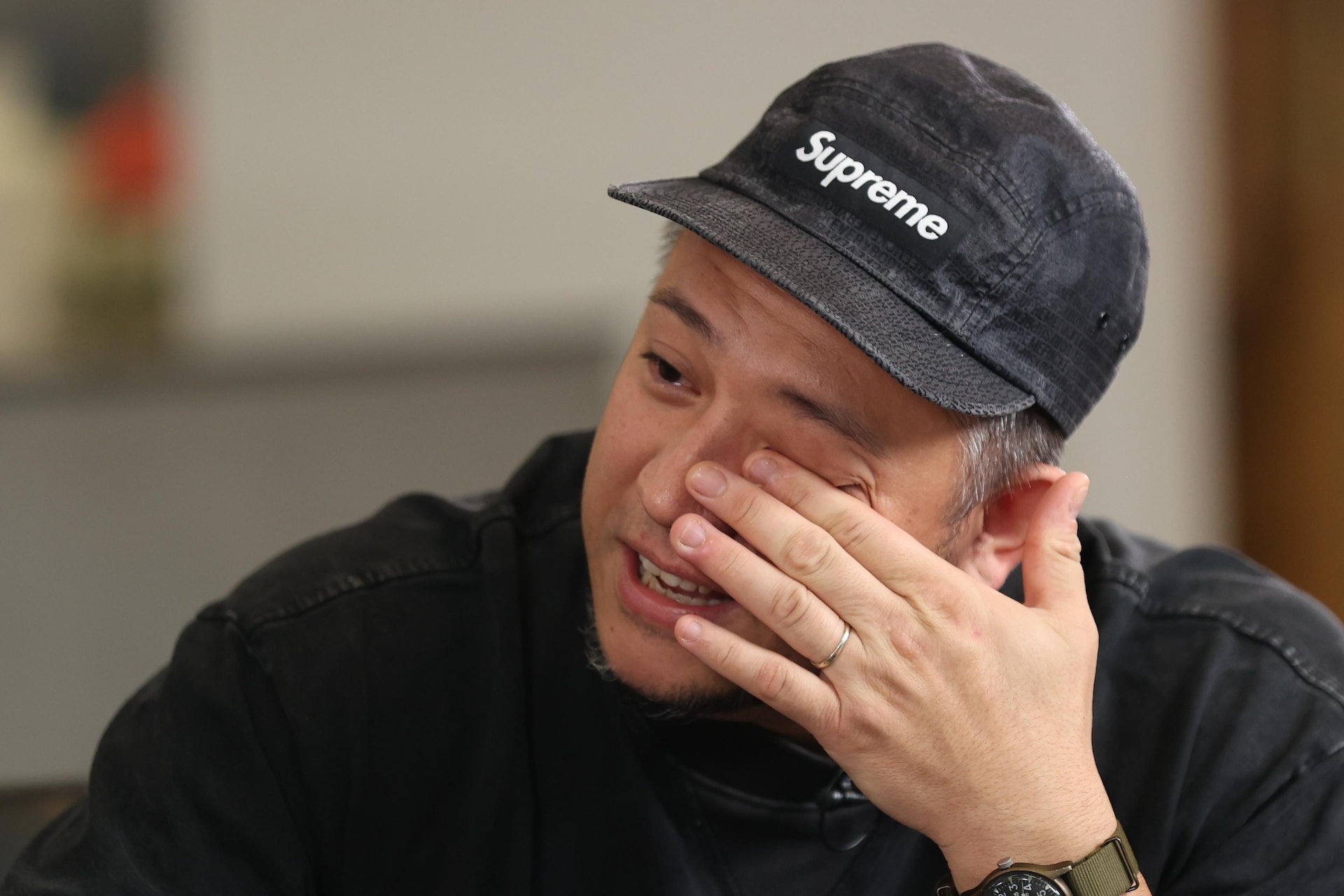 Dien vien Truong Tri Hang keu cuu hinh anh