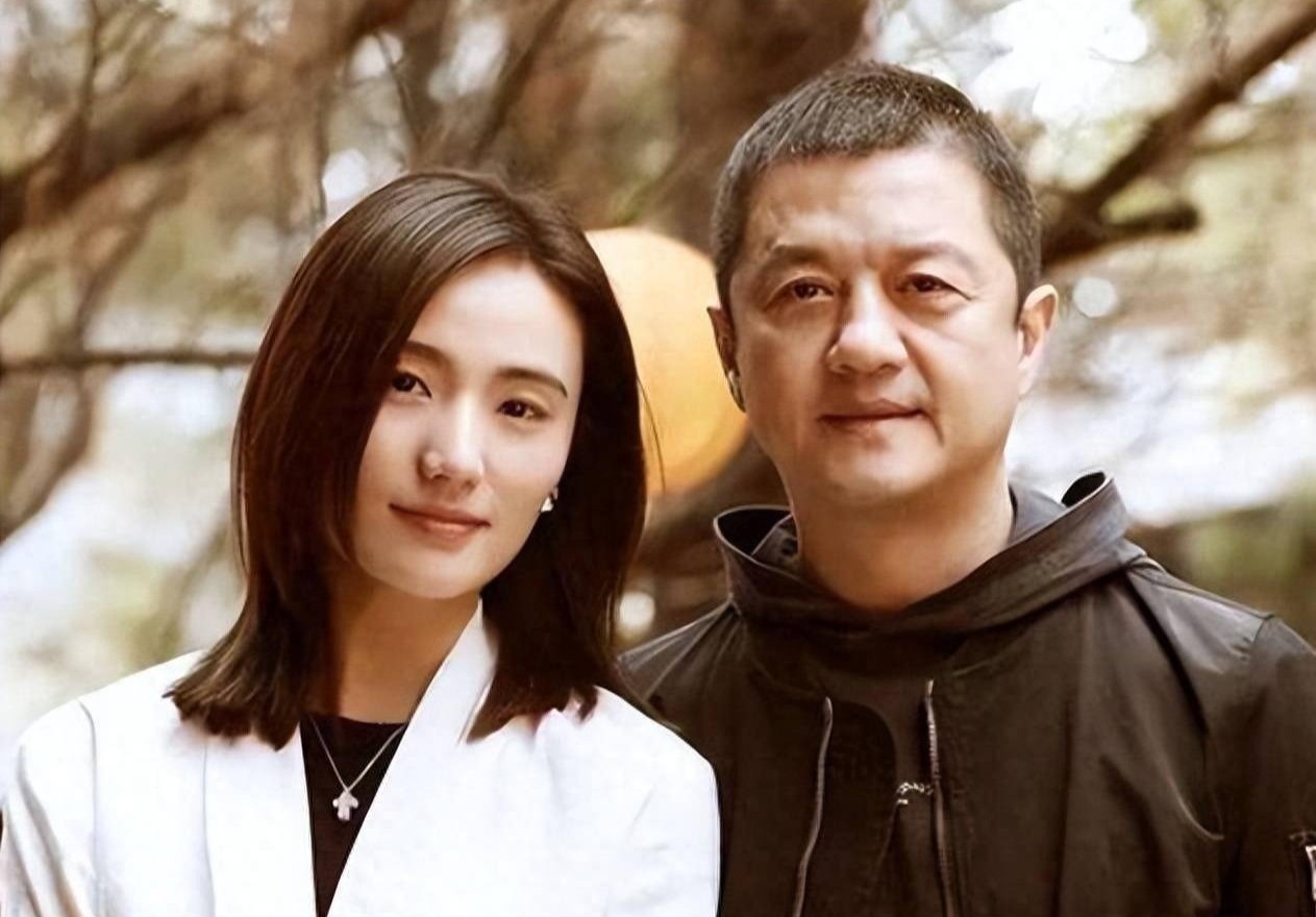 Vo kem 19 tuoi noi ve tin ly hon Ly A Bang hinh anh