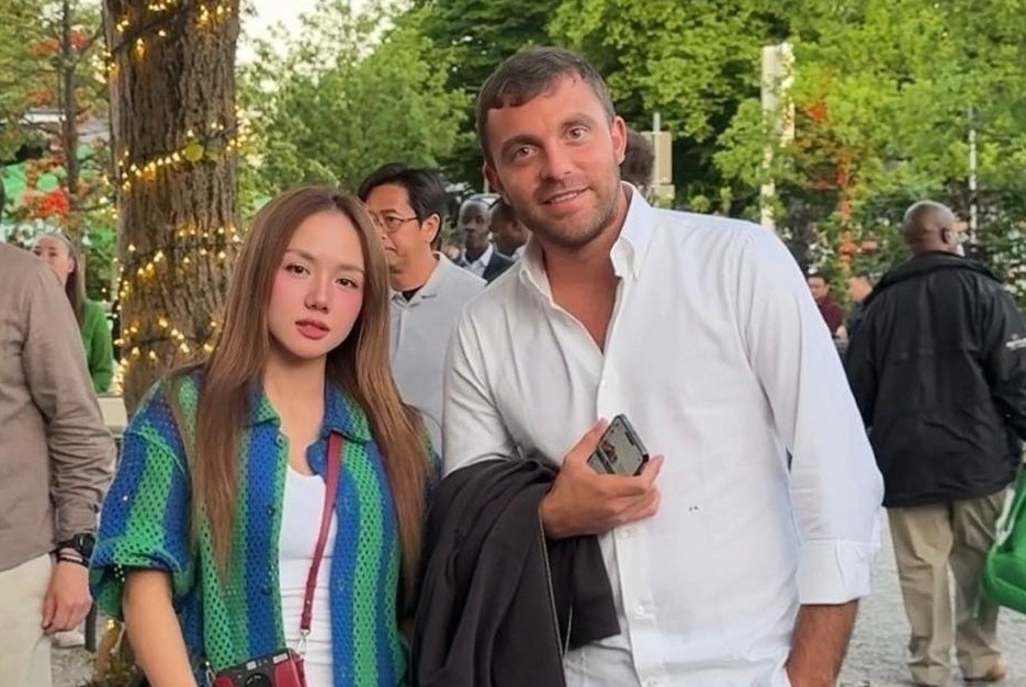 Phuong Ly sang Duc xem chung ket Champions League hinh anh