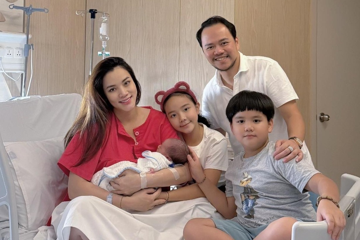 Trang Nhung sinh con thu 3 hinh anh