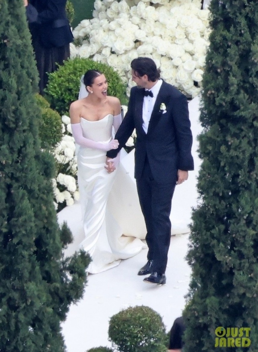 hailee_steinfeld_josh_allen_wedd_1.jpg