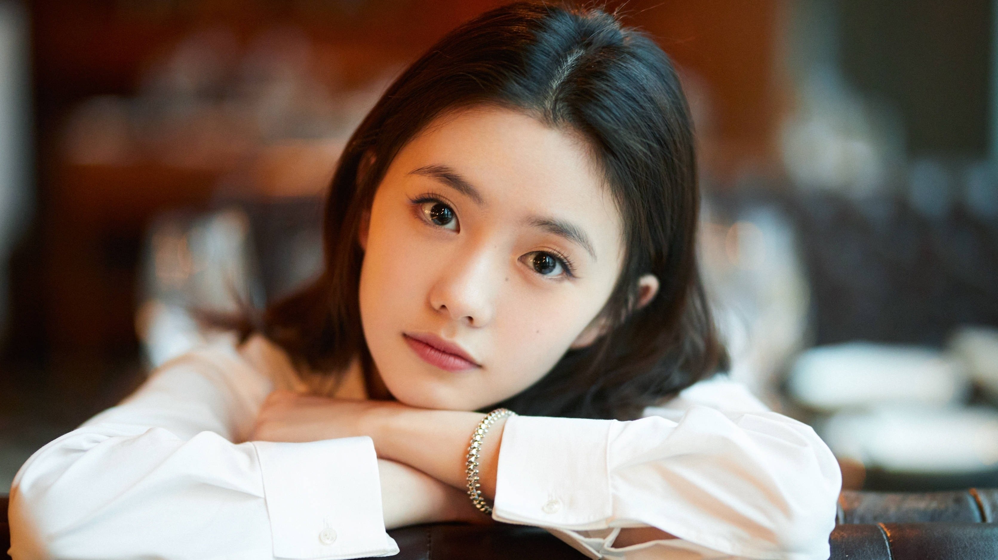 Sao nu khong bao gio dong canh hon hinh anh