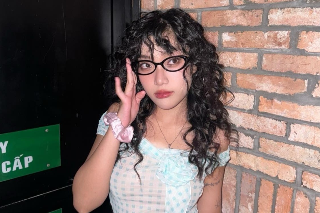 'Hien tuong TikTok' Chi Xe o Em xinh 'say hi' hinh anh