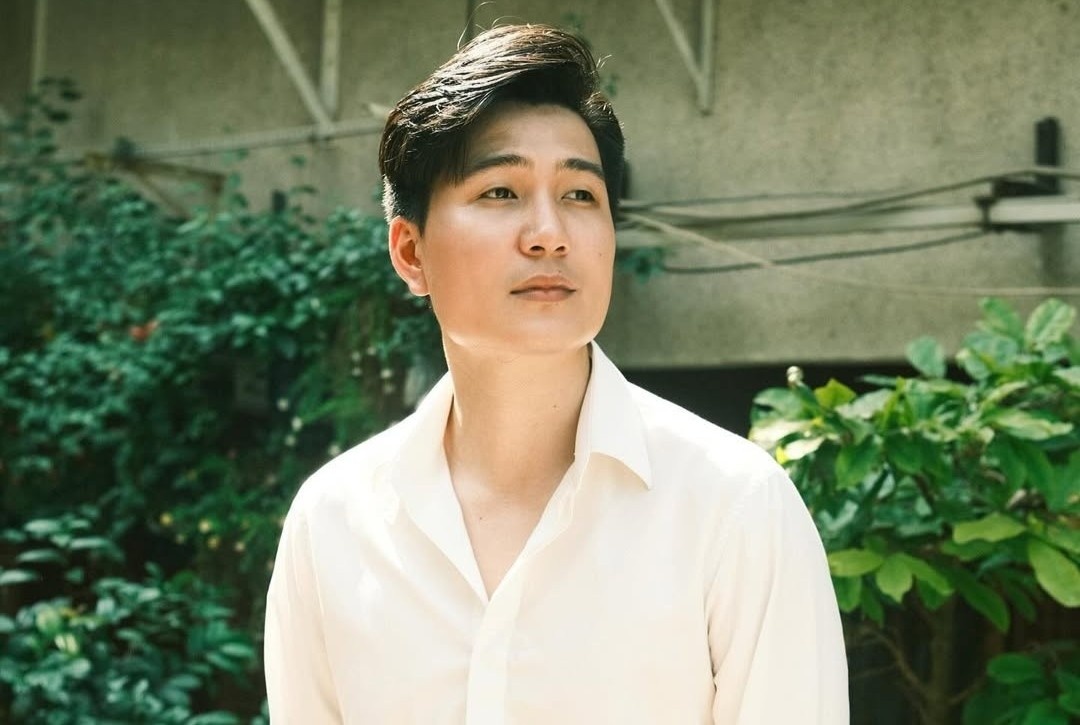 Dien vien Le Hai ke bi liet 2 chan hinh anh