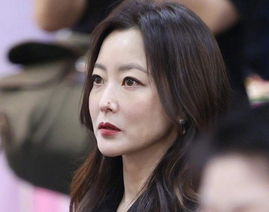 Cu soc cua nhieu nu dien vien hinh anh