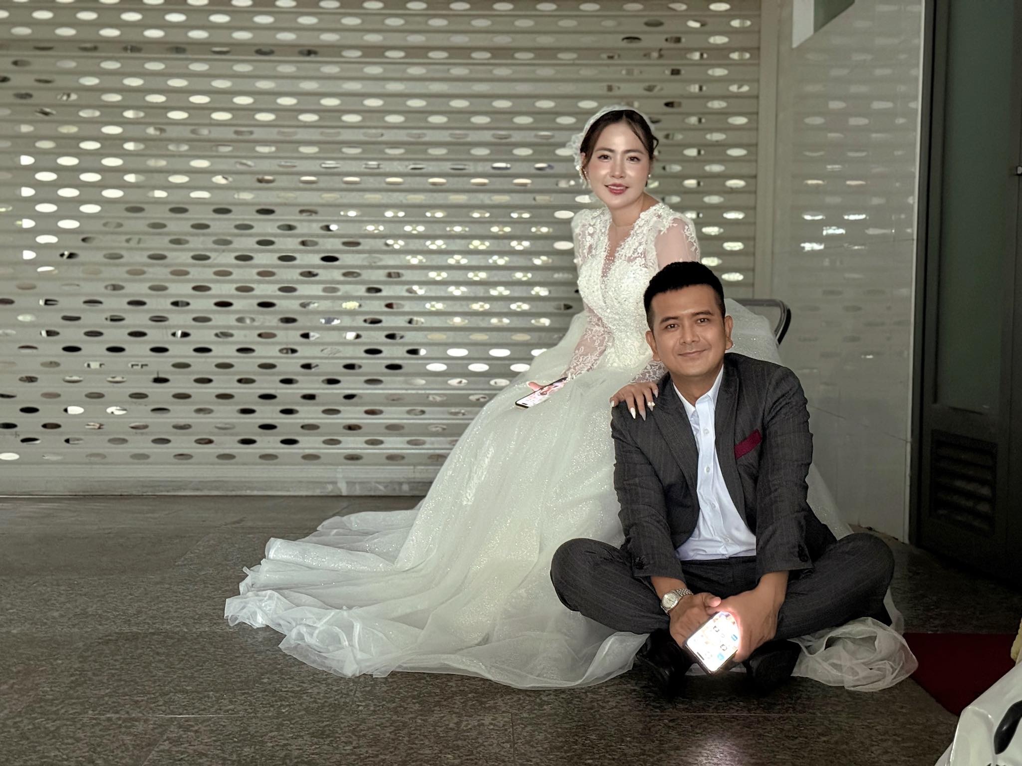 Hung Thuan cuoi anh 1