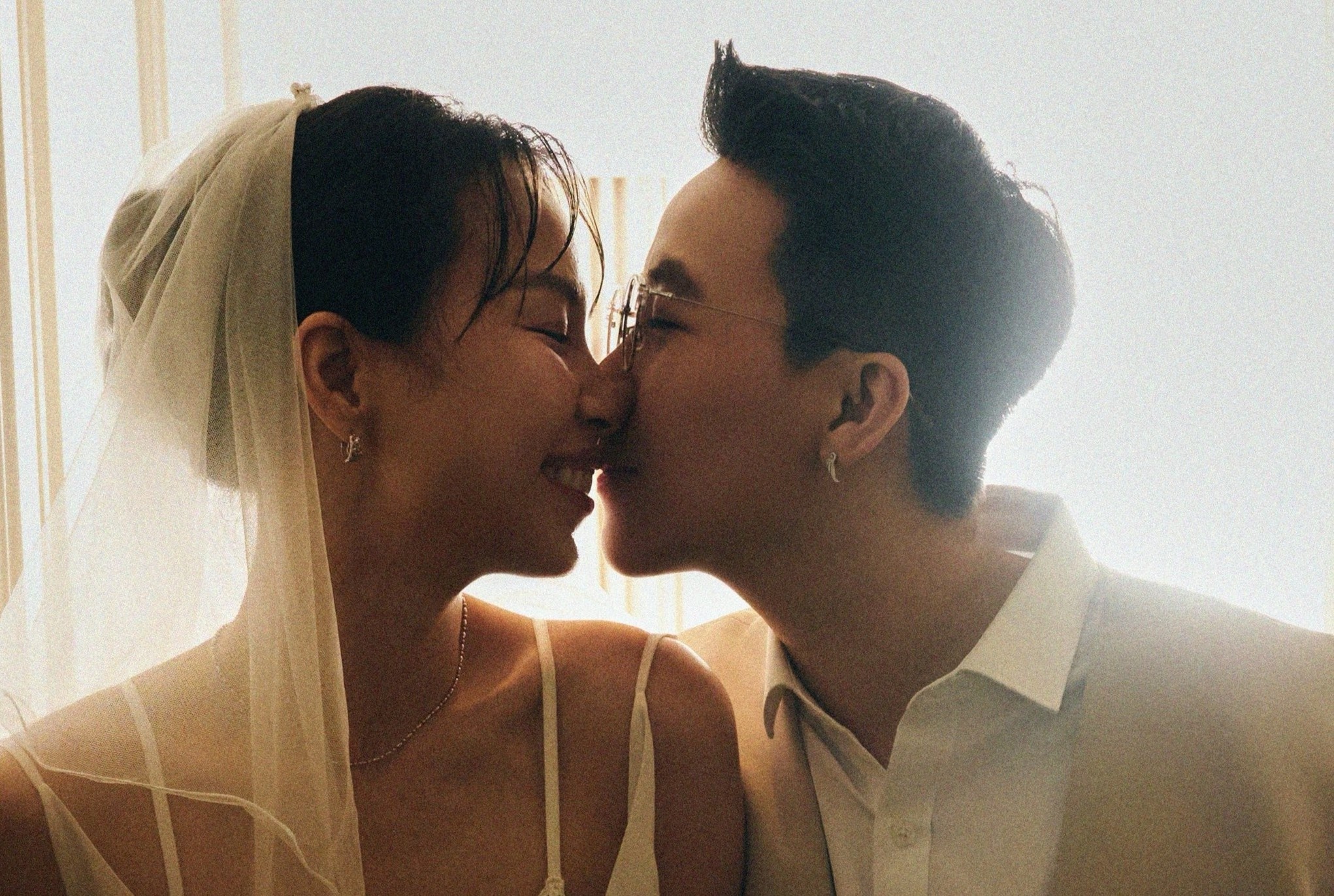 Kai Dinh thong bao cuoi hinh anh