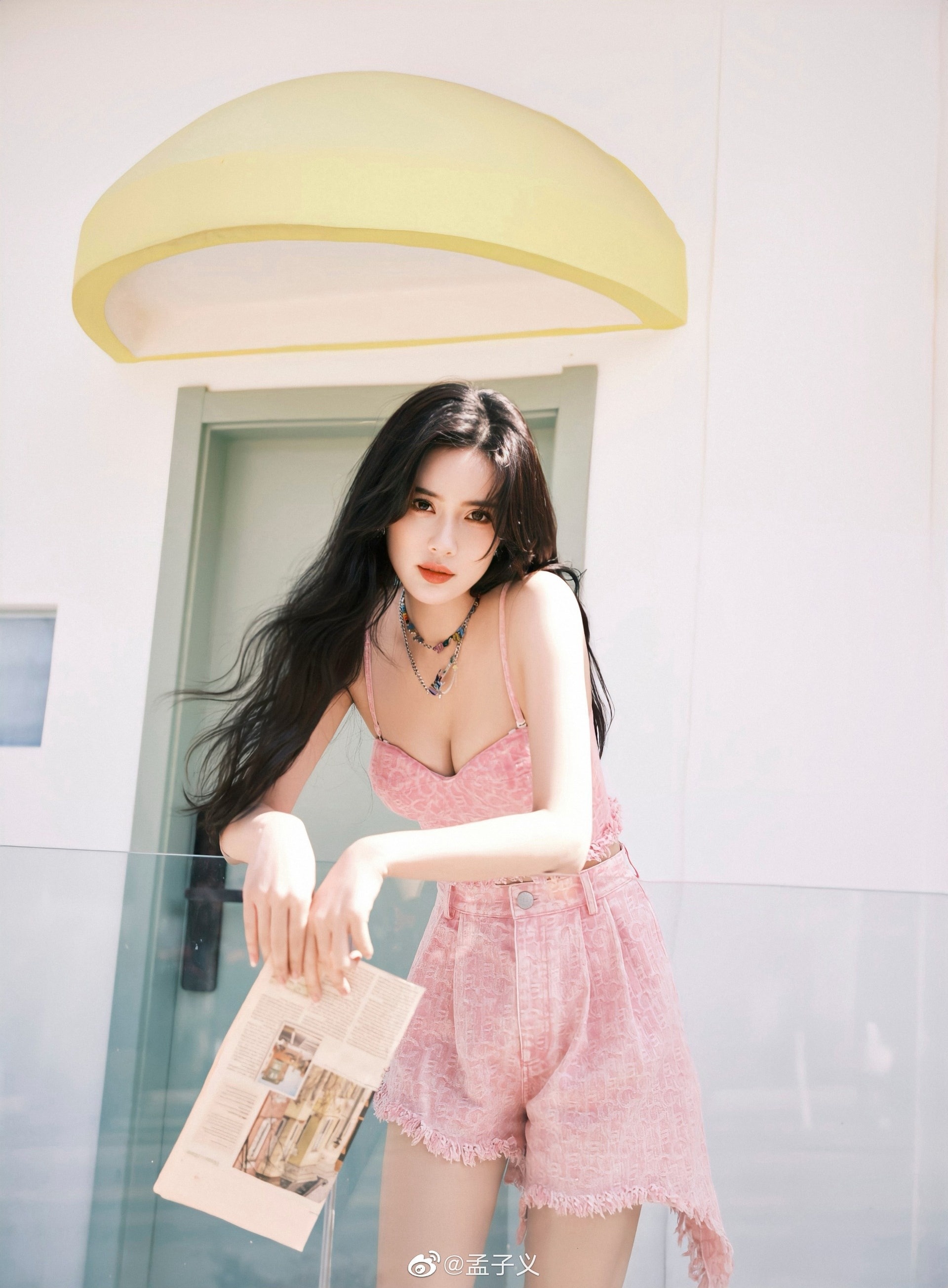 weibo.jpg