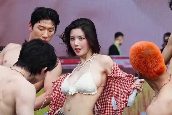 Kwon Eun Bi bi noi ngay cang ho hang hinh anh