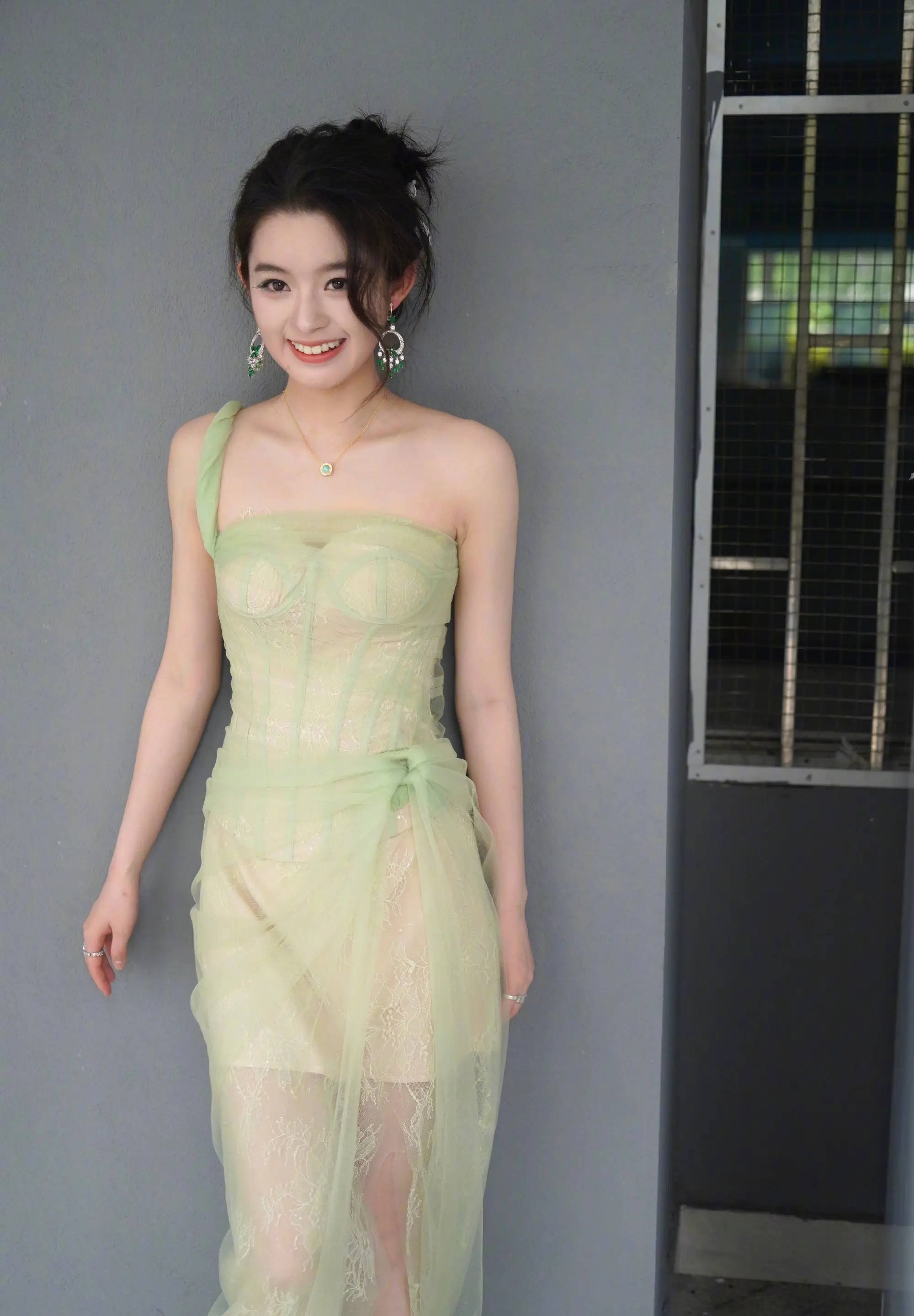 Hoang Duong Dien Diem  anh 2