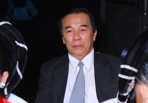 Dien vien Cong Tai qua doi hinh anh