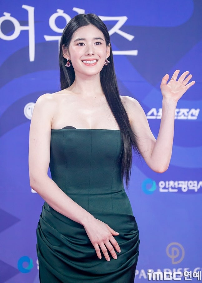 Jung_Eun_chae.jpg