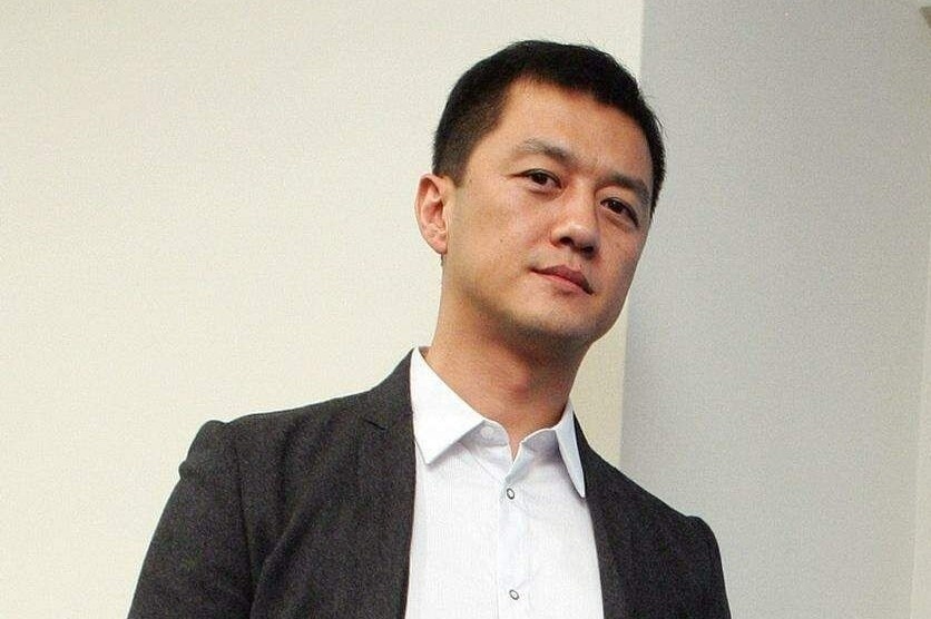 Ly A Bang lai gap rac roi hinh anh