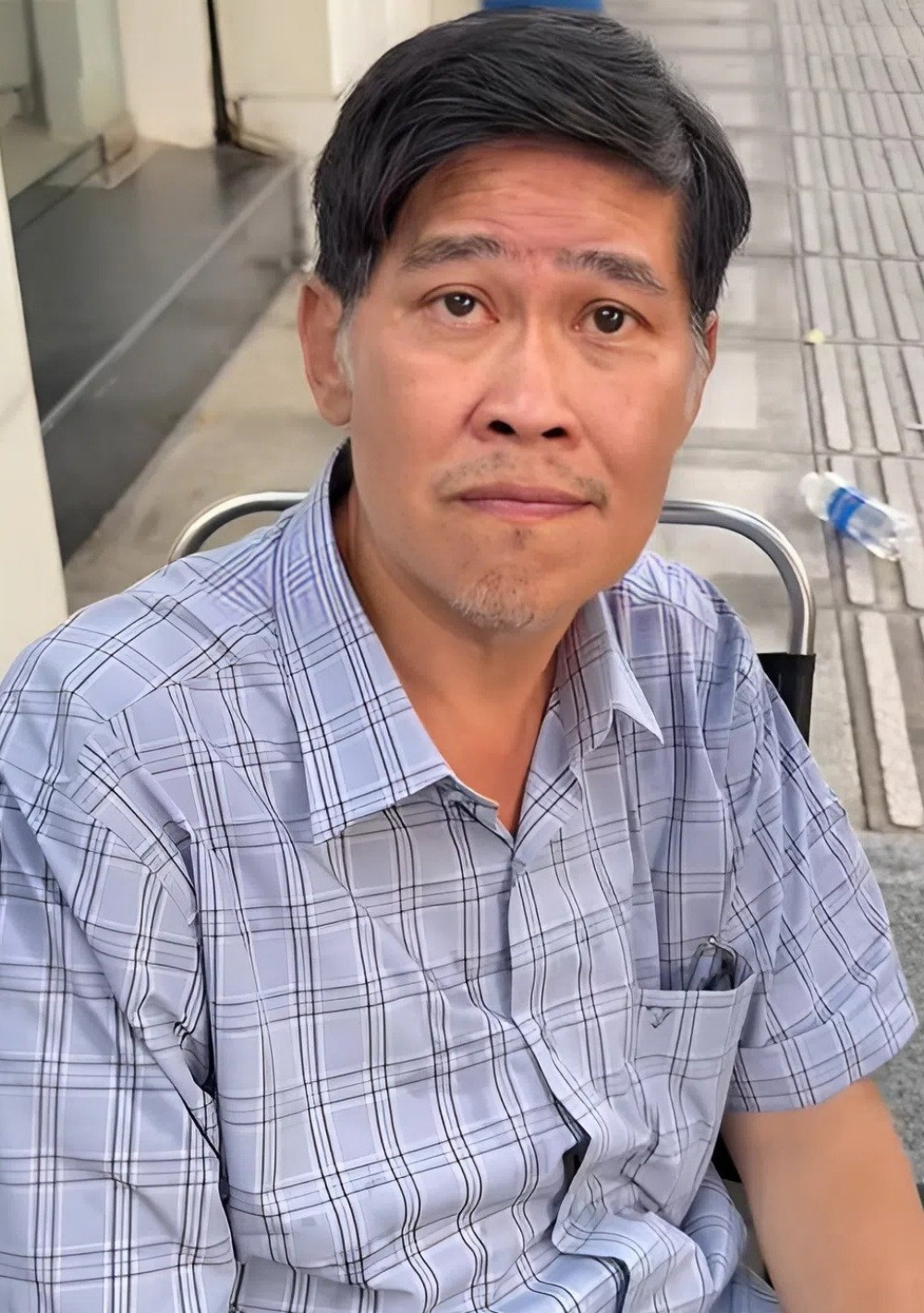 Phuoc Sang nhap vien anh 1