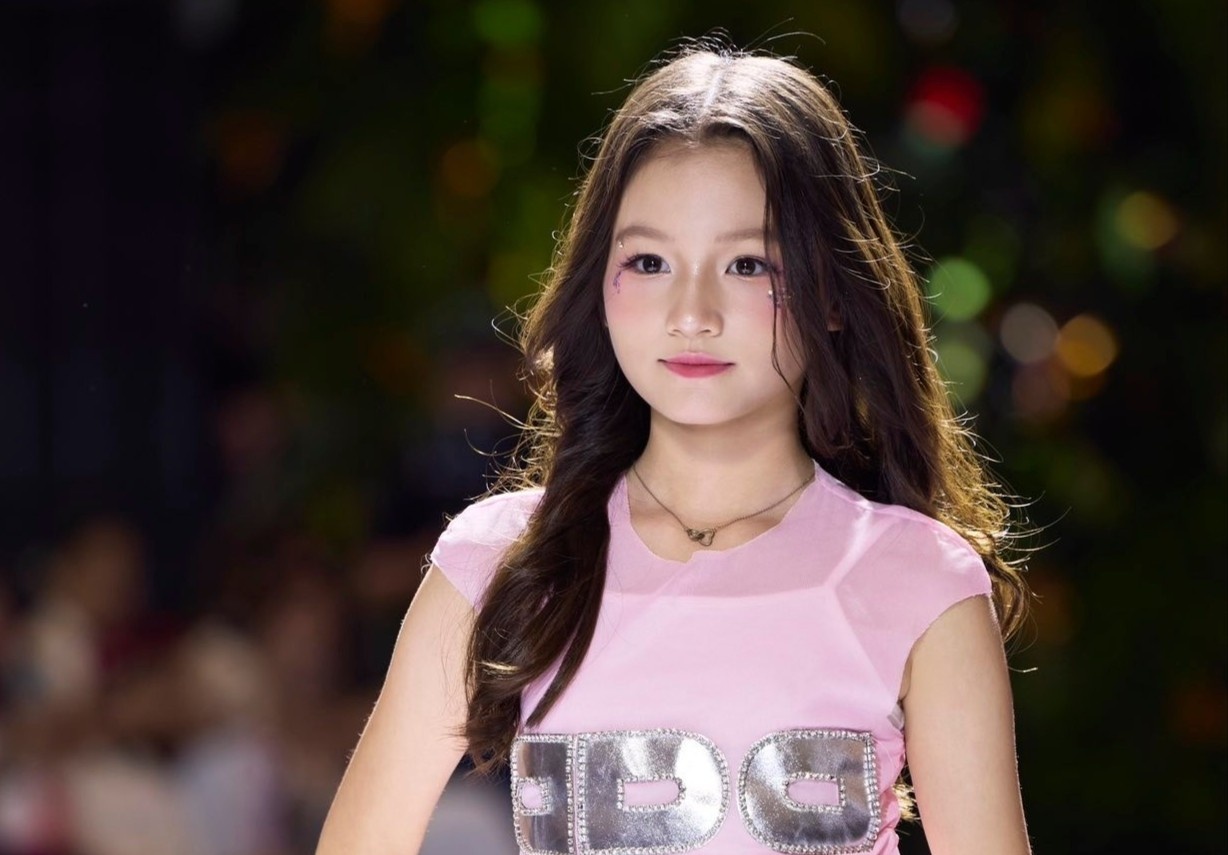 Con gai lai Tay cua Phuong Vy gay chu y hinh anh