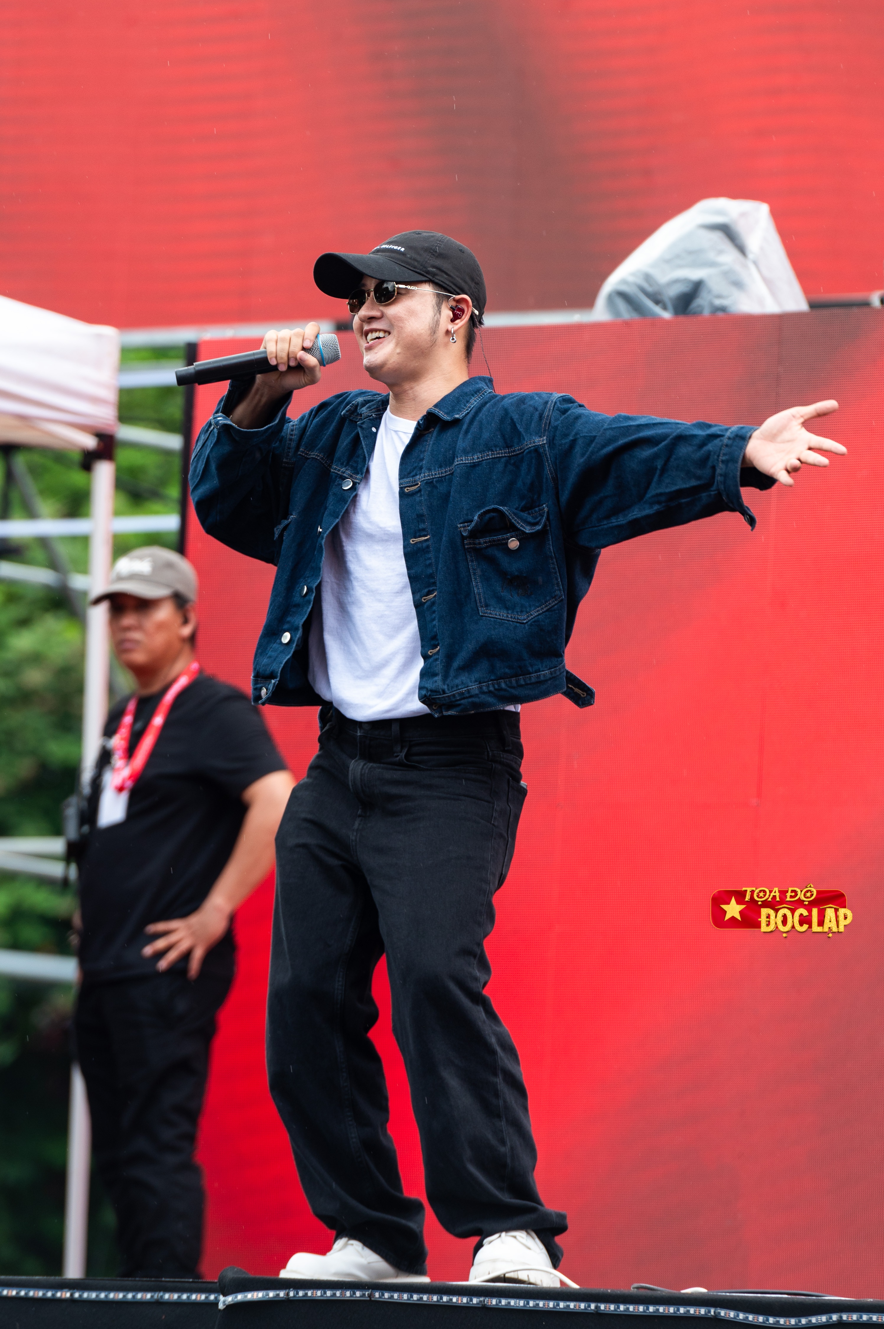 rehearshal_3_znews.jpg