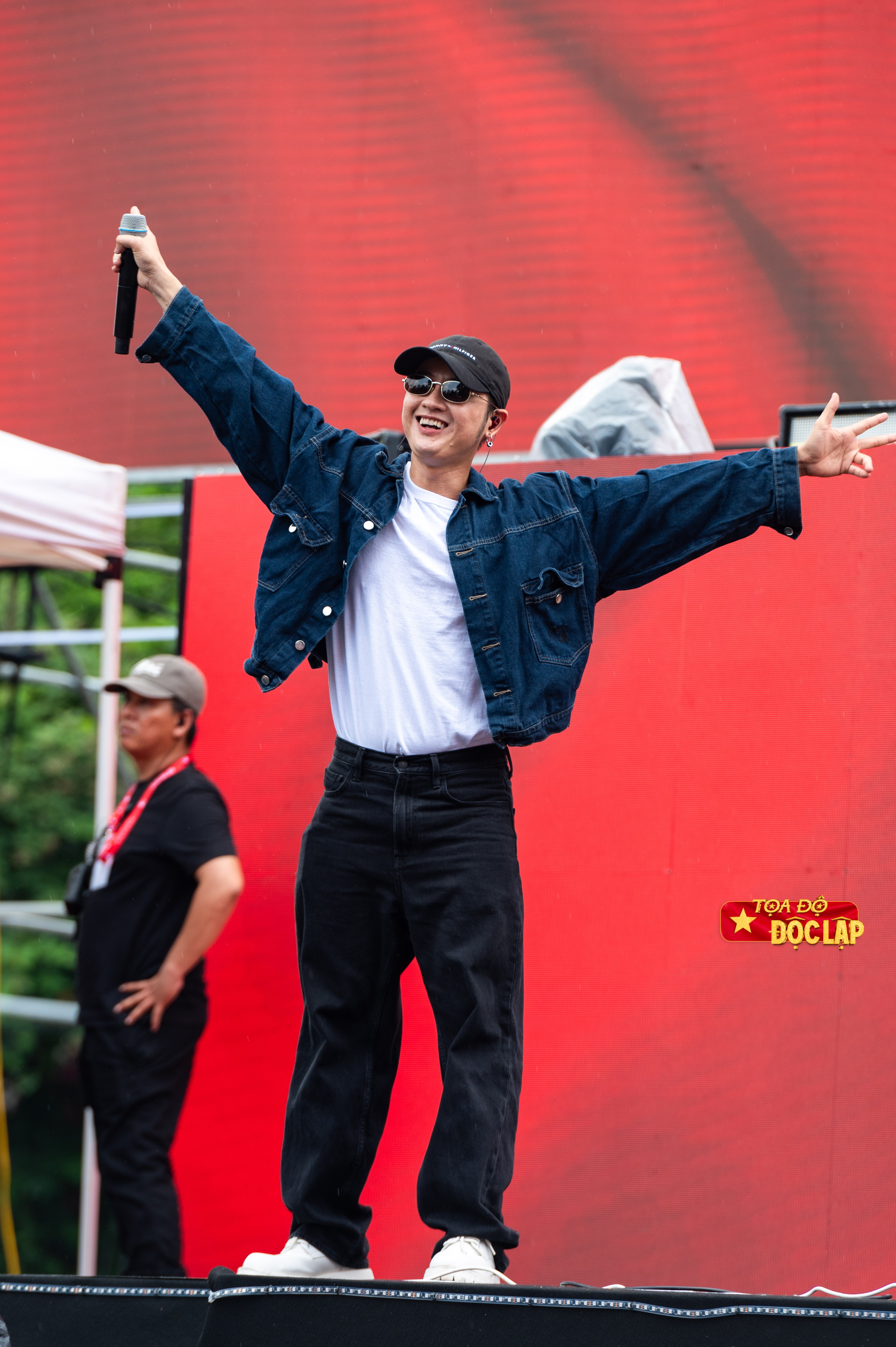 rehearshal_4_znews.jpg