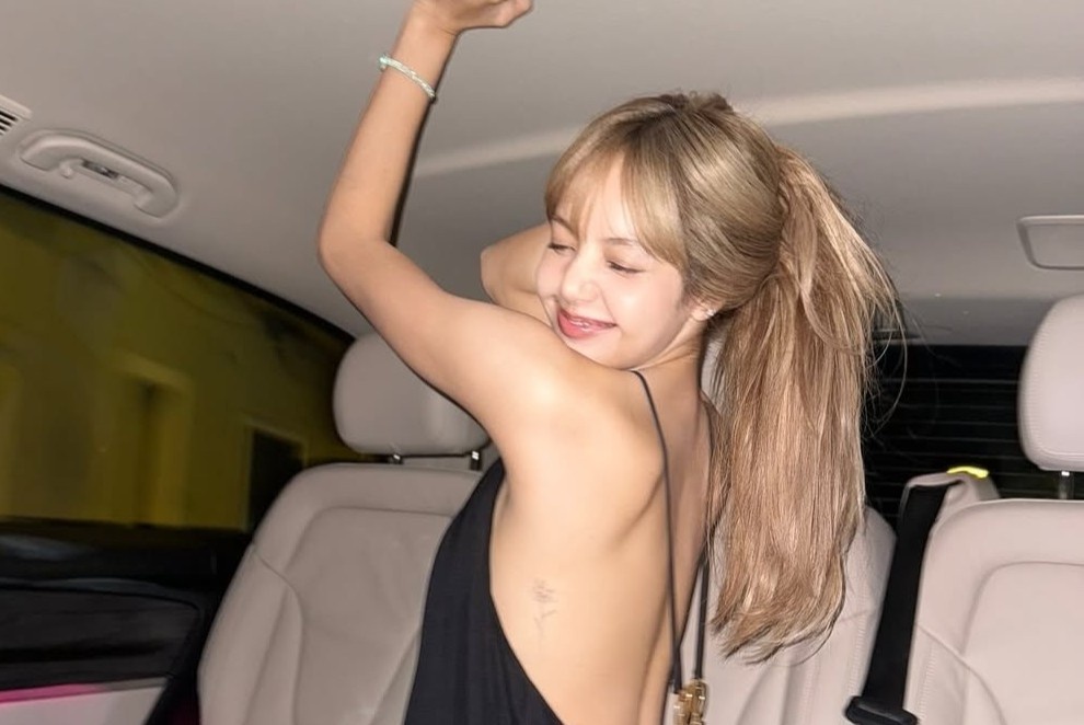 Lisa sang chanh hinh anh