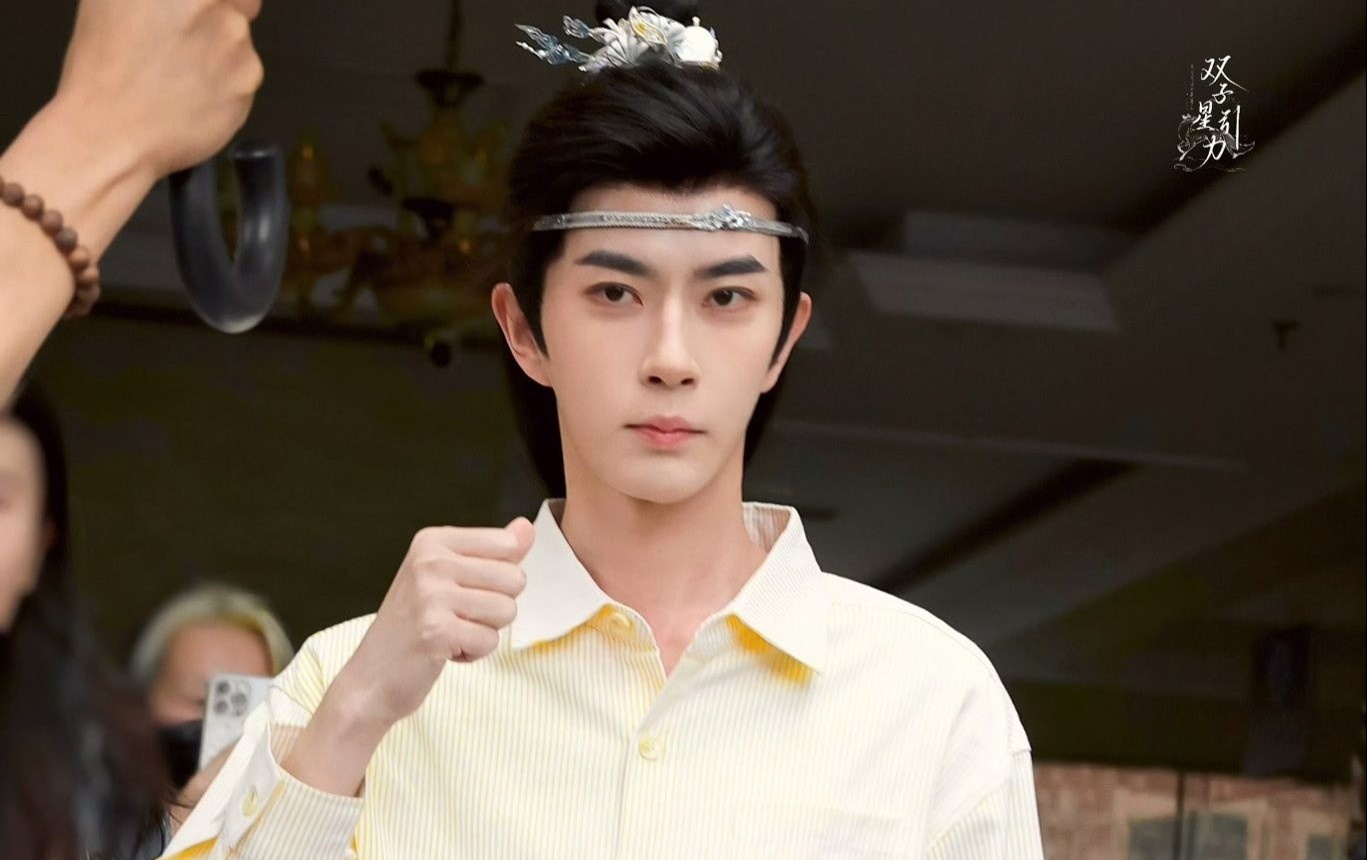 Hinh anh cuoi cung cua nam than co trang Vu Mong Lung hinh anh