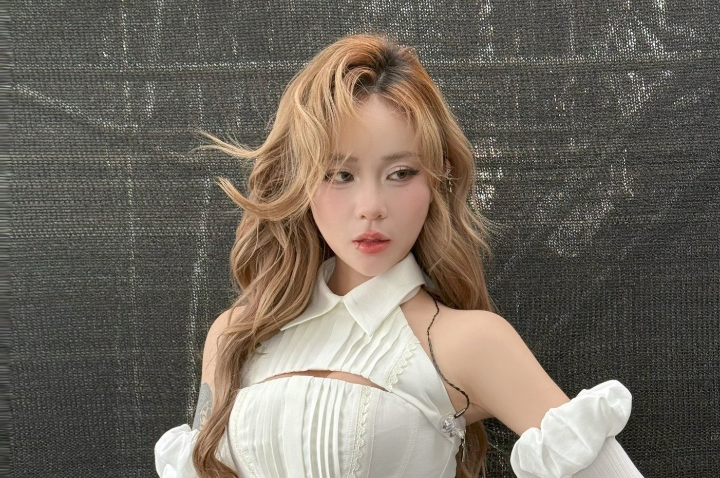 MisThy xin loi hinh anh