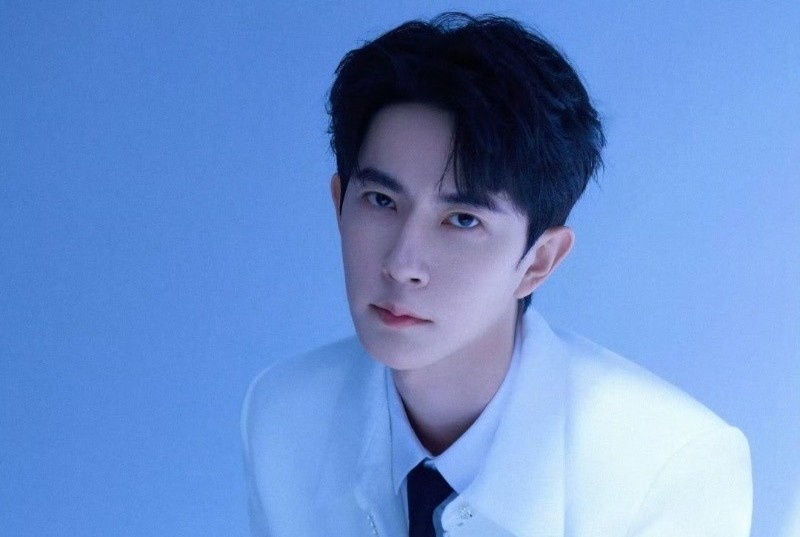 Me Vu Mong Lung cau xin hinh anh